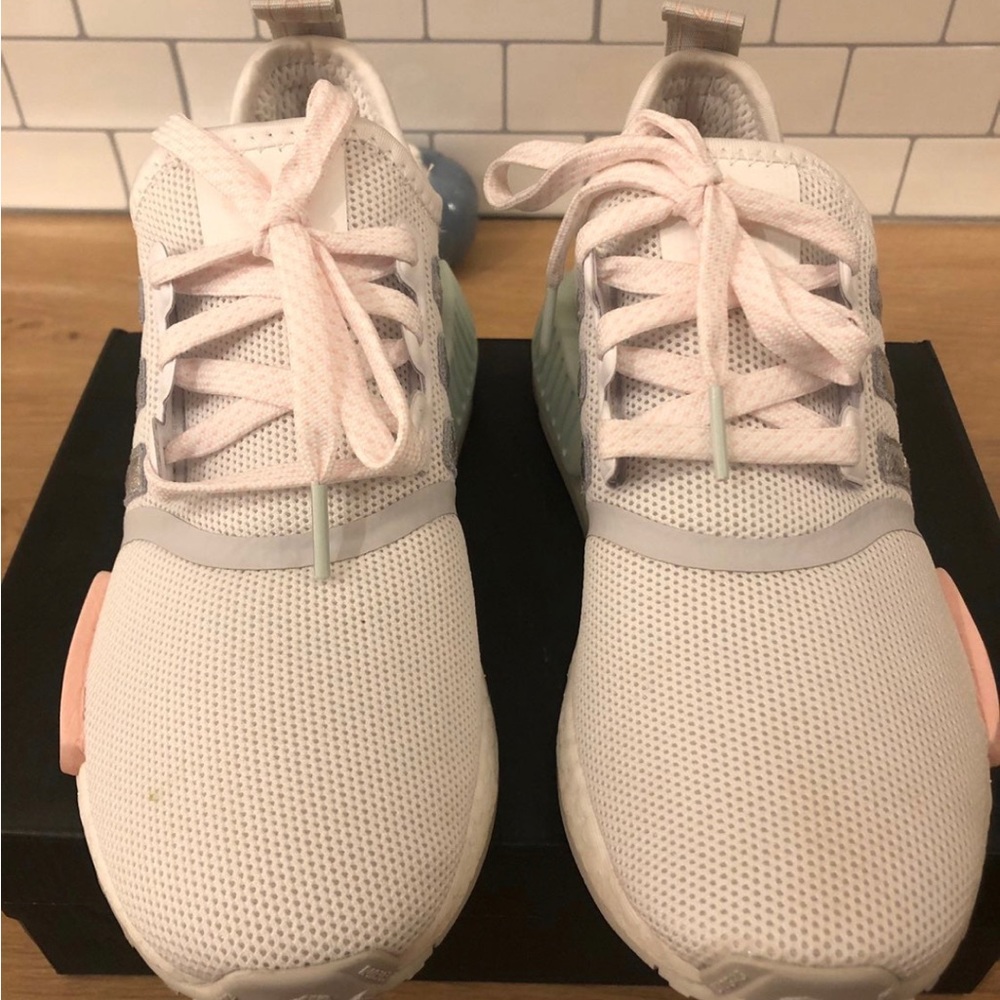 Adidas NMD R1 - Picture 3 of 8